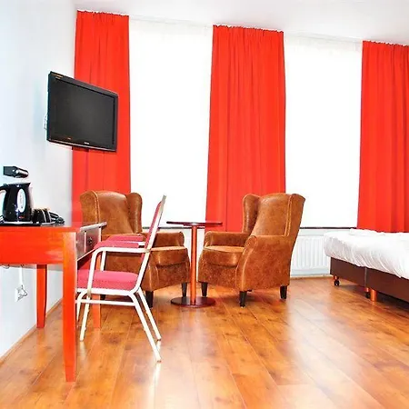 Western Hotel 3*