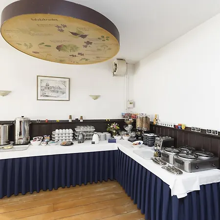 Western Hotel 3*