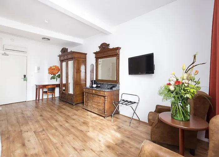 Lange Mare Hotell Leiden