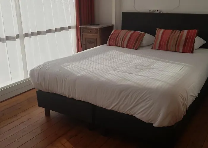 Lange Mare 3* Leiden