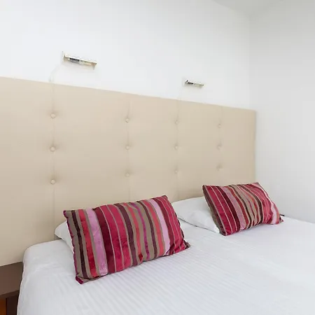 Lange Mare 3* Leiden