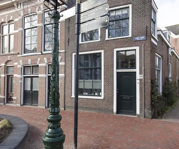 Lange Mare 3* Leiden